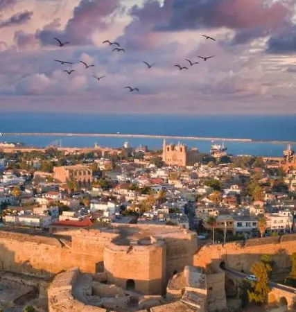 Pensión Magic Moon 4*